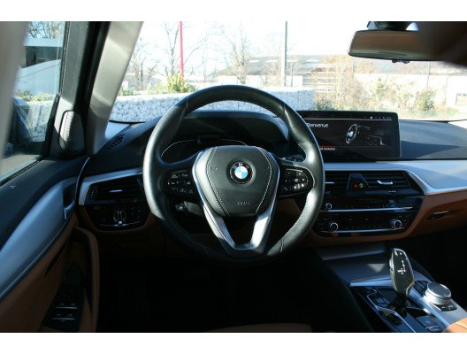 SERIE 5 G31 TOURING