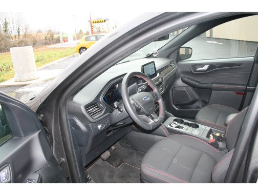 KUGA 3 ST-LINE BUSINESS