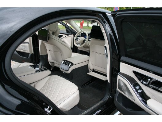 CLASS S 7 (2) LIMOUSINE