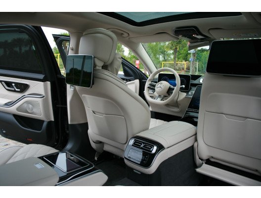 CLASS S 7 (2) LIMOUSINE