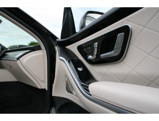 CLASS S 7 (2) LIMOUSINE