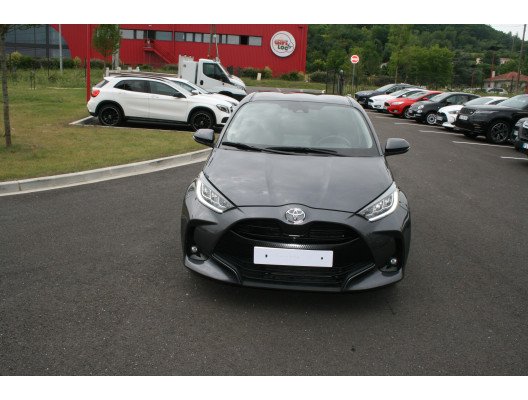 YARIS IV