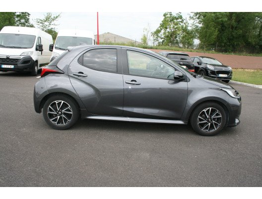 YARIS IV